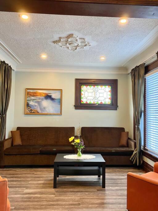 Cozy Suite-Walk To The Falls! Καταρράκτες του Νιαγάρα Εξωτερικό φωτογραφία